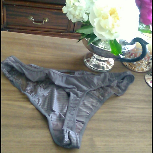Panties - Picture 2 of 4
